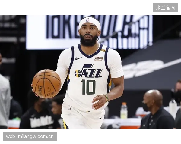 亚特兰大终结三连败，凯西速攻破门！科斯托维奇梅开二度，NBA季后赛开启新篇章